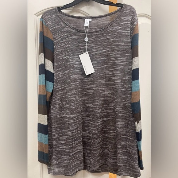 MISMOLY Tops - NWT MISMOLY LS Top Women’s XL